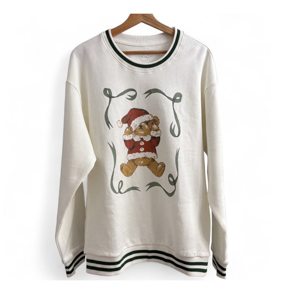 NWOT Vintage Style Christmas Teddy Bear Cream Crewneck Sweatshirt Unisex Size M